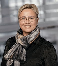 Trine-Fischer-blad-3.png